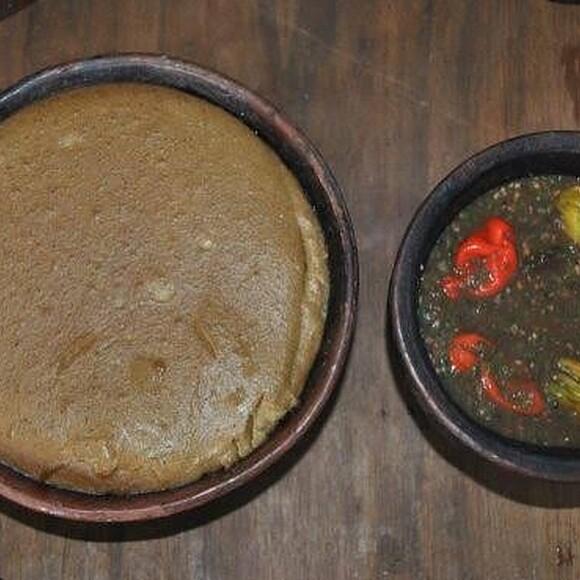 Come preparare una salsa di gombo in stile maliano, passo-passo