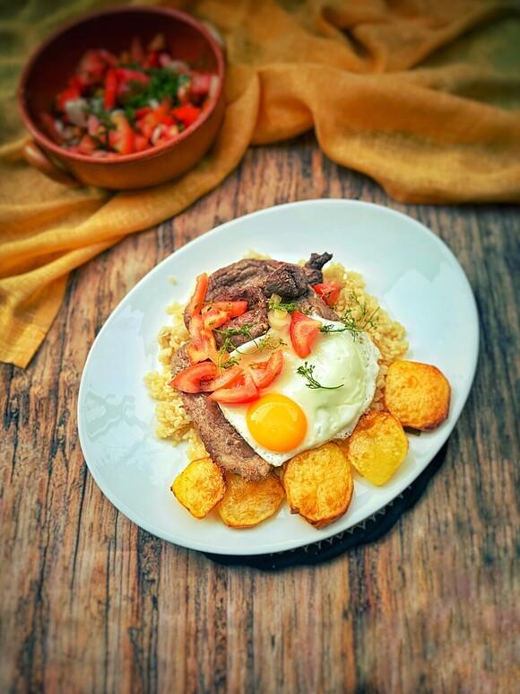 Silpancho boliviano in friggitrice ad aria, Cochabamba
