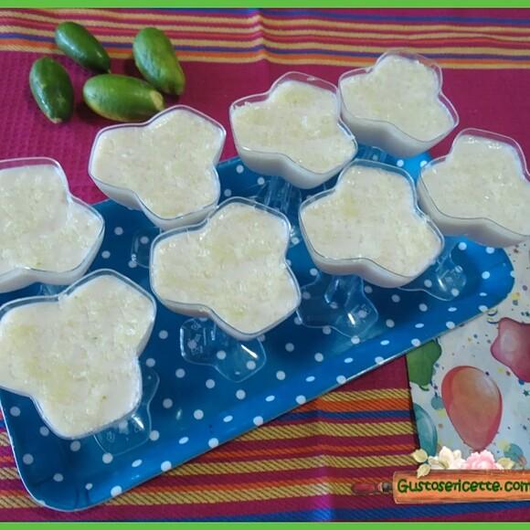 Panna cotta al limone e Finger Lime