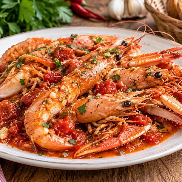 Scampi alla busara: la ricetta facile e saporita della tradizione Adriatica