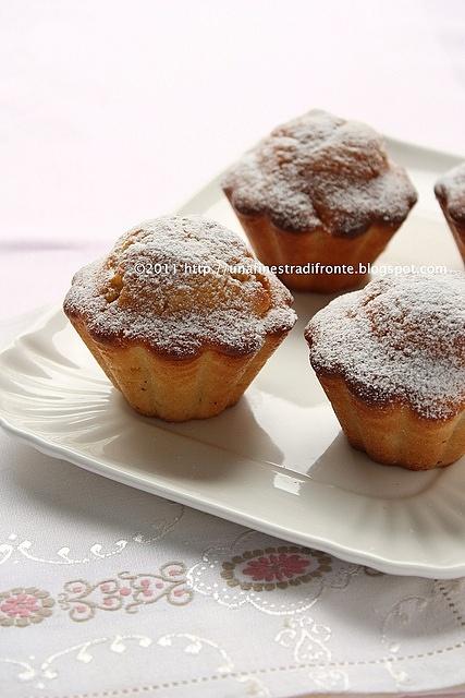 Tortine di ricotta e arancia